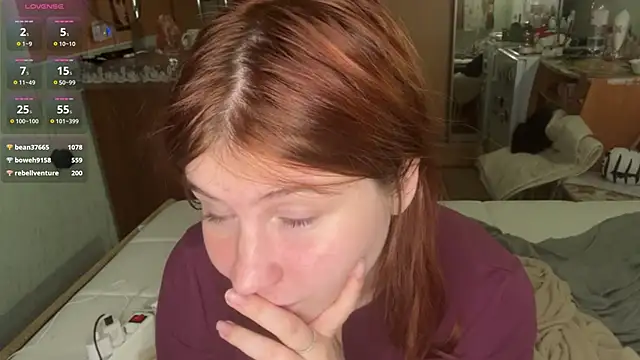 EmmaLovelyBB webcam