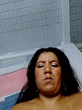Valentina-Noir webcam