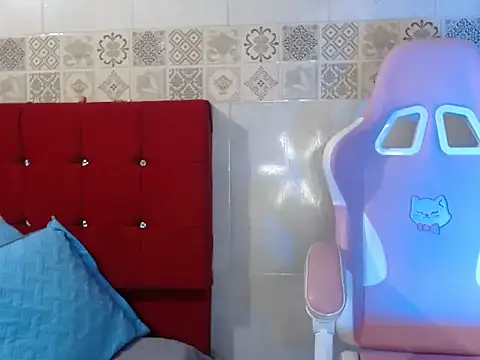 dulce_vip (F young) - masturbated in public with dildo, in pus