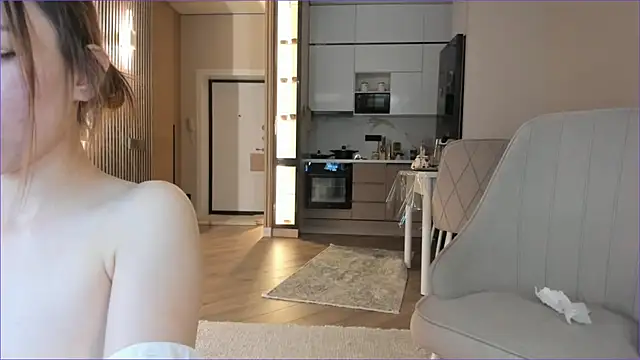 angel_cakee (F teen) - dildo in ass