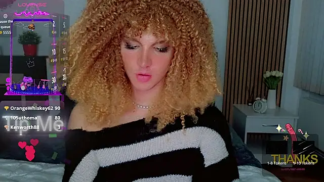 HelenSpellman webcam