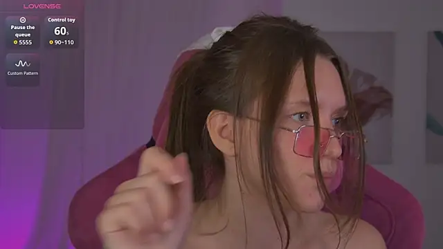 jennydens (F young) - dancing, twerking and stretching shows
