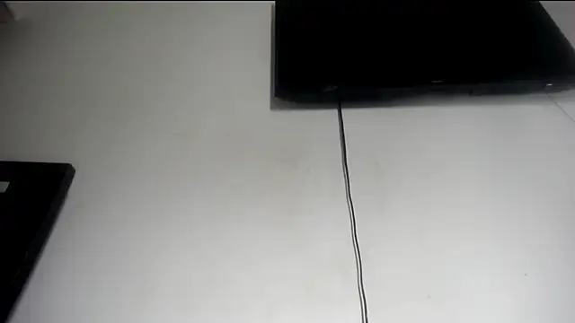 Fox_Loves webcam