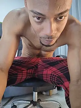 Oliver_bigblack_cock webcam