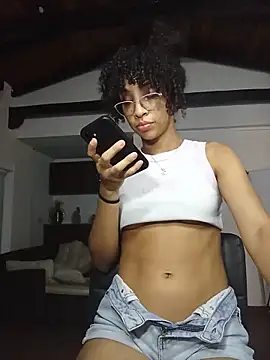 CamilaJohnston webcam