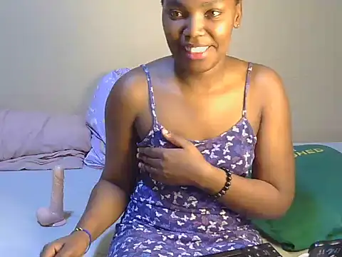 Trina_T webcam