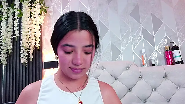 Zaira_bonny webcam