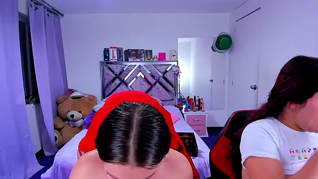 Luna_Analya webcam