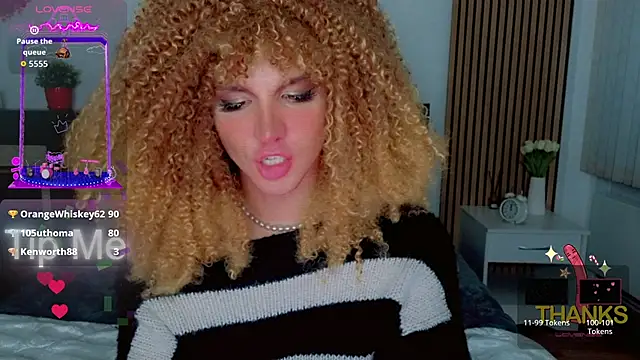 HelenSpellman webcam