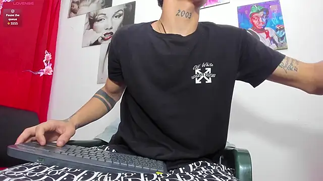 big_hot_boy_ webcam