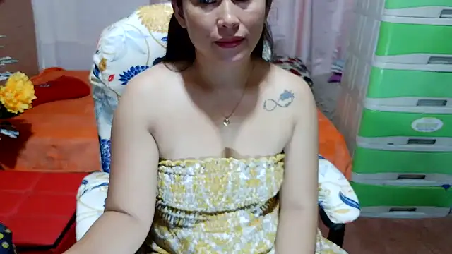 Filipina_Desire webcam
