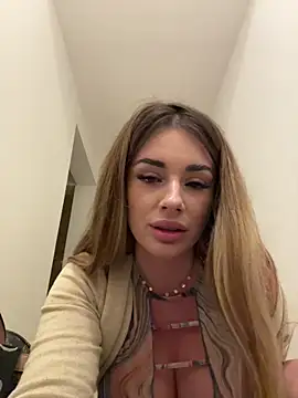 IsabellaEtthan's live cam