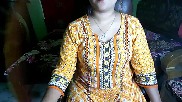 BengaliQueenStar webcam