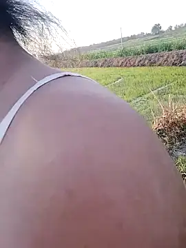 BigAss-69 webcam