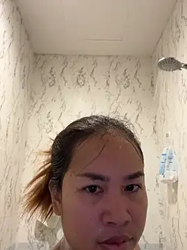 Ponthip webcam
