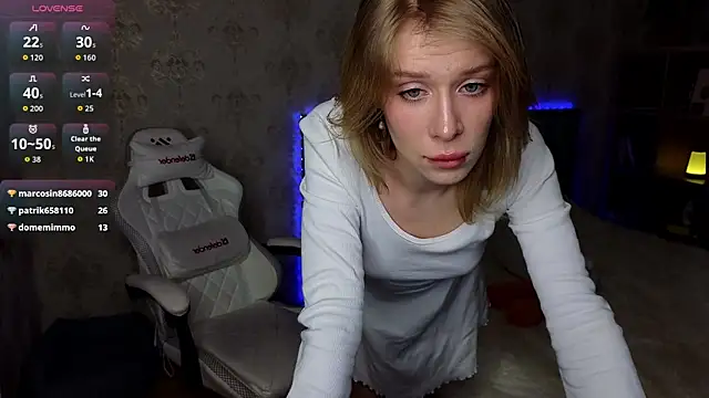 Lucia_wow webcam