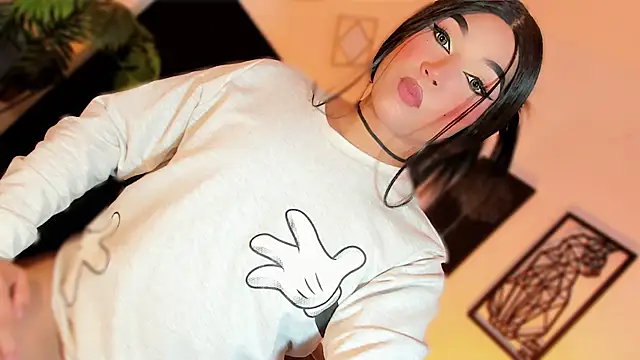misstreslatin webcam