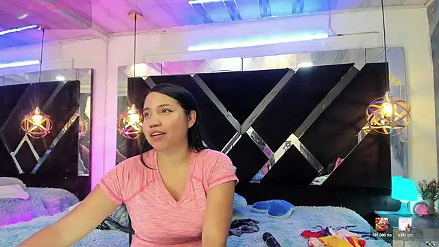 DulceBarbyeri live cam on StripChat