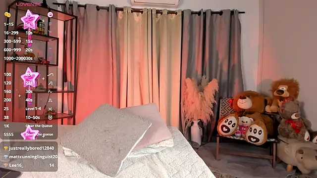 amber_maxwell webcam
