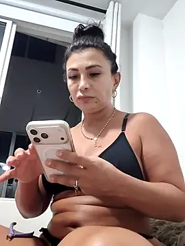 mia_mancinii webcam