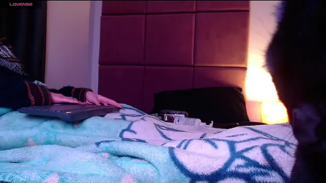 MeganTB webcam