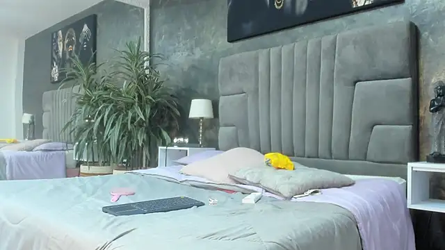 isa_lancaster live sex cam