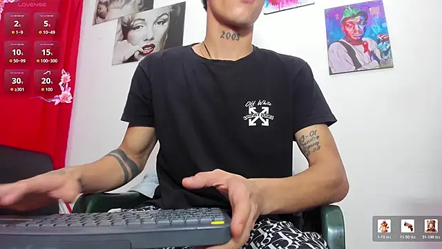 big_hot_boy_ webcam
