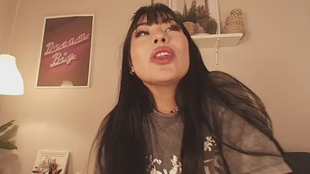 Watch Jade-Naughty live on EroticFlix - High definition streams