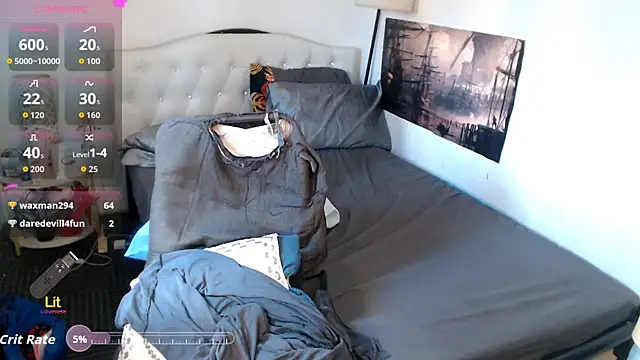 NinaDOM4CUM webcam