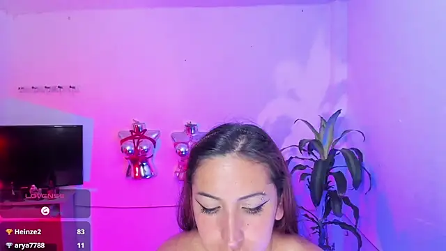 LucyStrike_ webcam