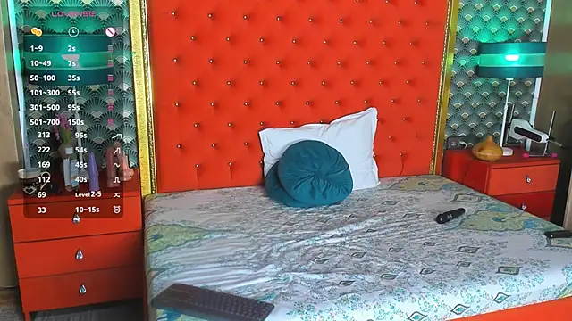 valleriejones's live room