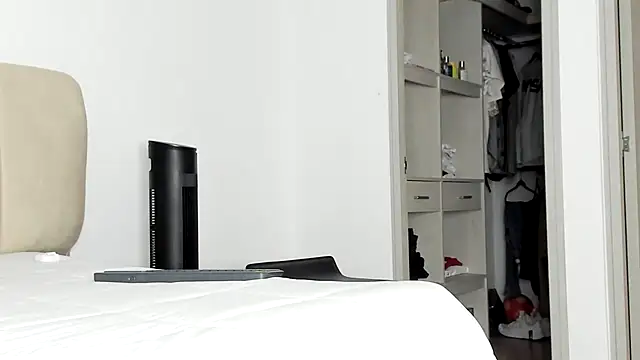 frank_myles webcam