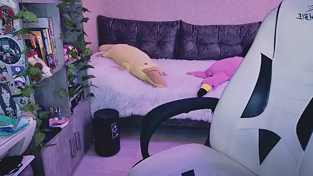 NaniMoore webcam