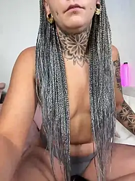 xxveraa_vibe webcam