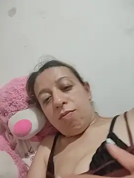 TheBunnyAndTheMaster webcam