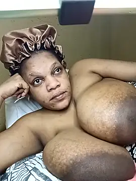 HappygalTheQueen webcam