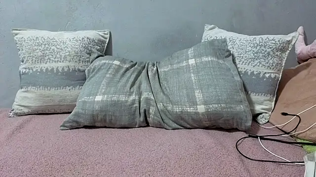 CutieAnny webcam