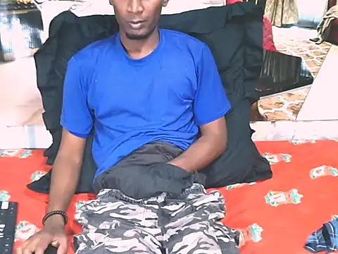 IndianThuggin webcam