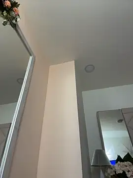 AliciaRoux webcam