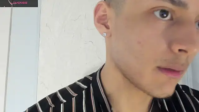Alan_Salazar webcam