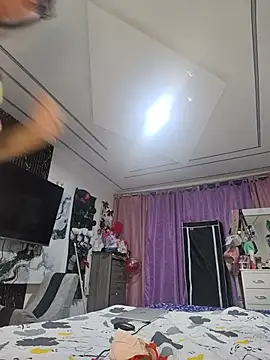 valeryrouse27 webcam