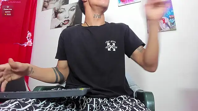 big_hot_boy_ webcam