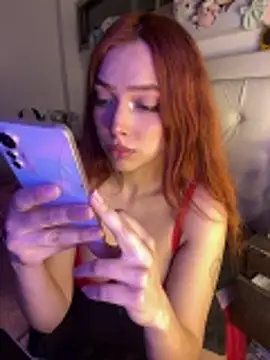 PinkyBonniee webcam