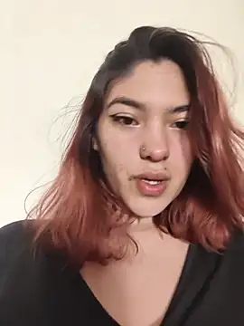 Victoria_Beaumont webcam