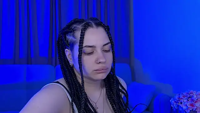 AdrianaToress webcam