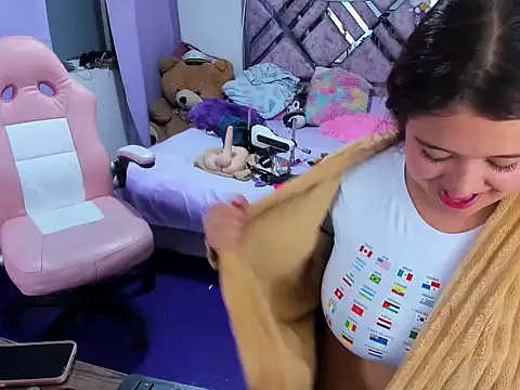 naomi_johnson webcam
