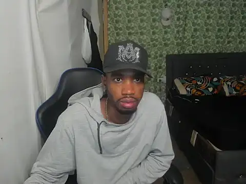 Kofi_exotic_2 live cam on StripChat