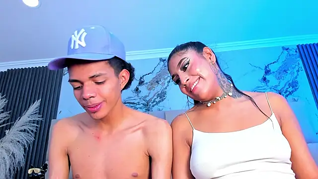 candyandmarilyn webcam