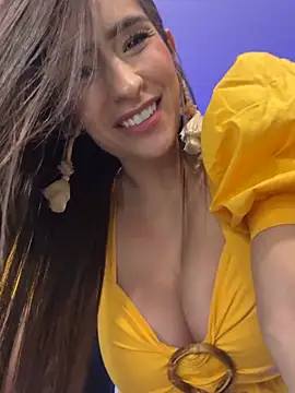 Mau_White webcam