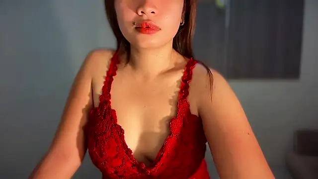 Slutty_Lauraxx webcam